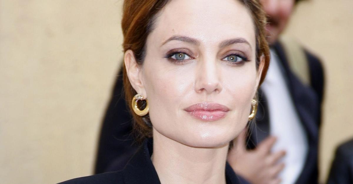 Angelina Jolie Looks Effortlessly Chic On Night Out