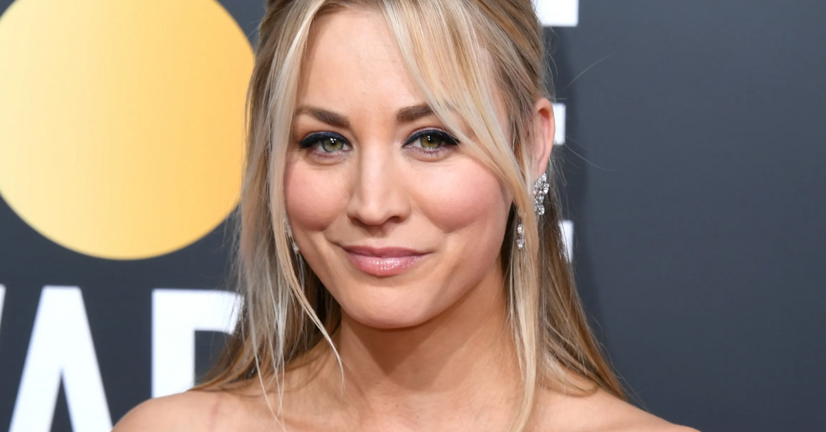 Kaley Cuoco Stuns With Wet Hair For Moody Moment