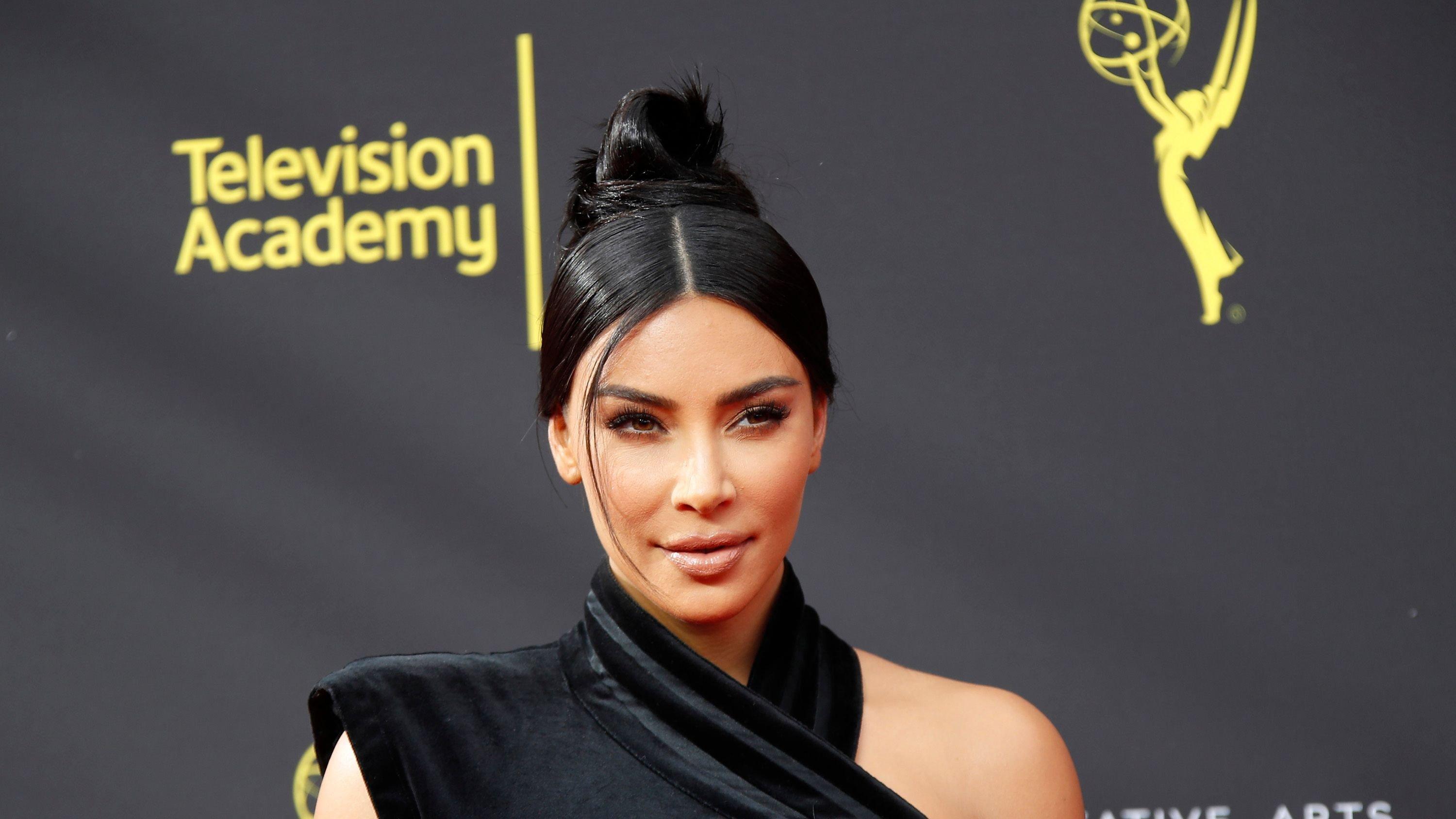 Kim Kardashian Shows Off Insane Hourglass Figure In Tight Turtleneck Sweater Dress 3238