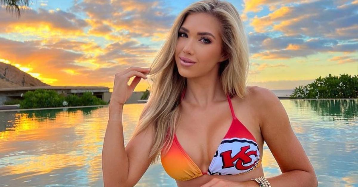 Chiefs Owner s Daughter Gracie Hunt Stuns In Pre game Photos