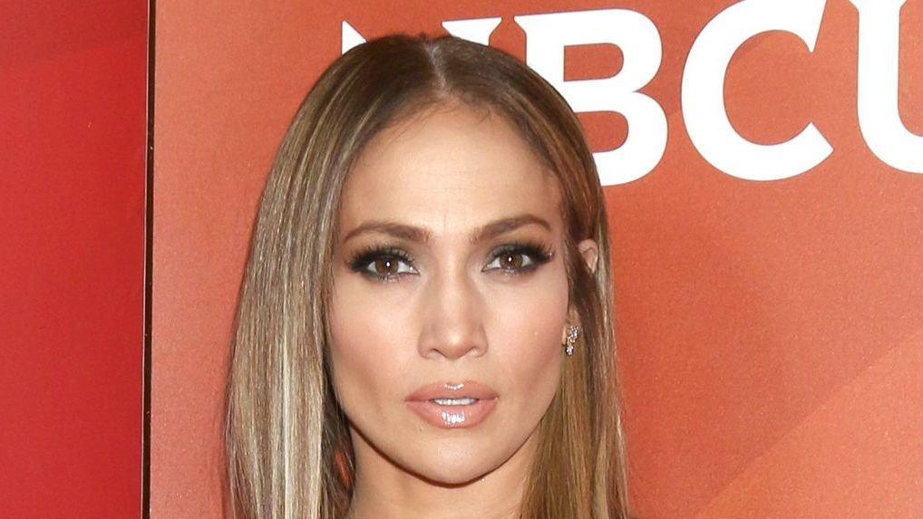 Jennifer Lopez Strips Down For New Jlo Beauty