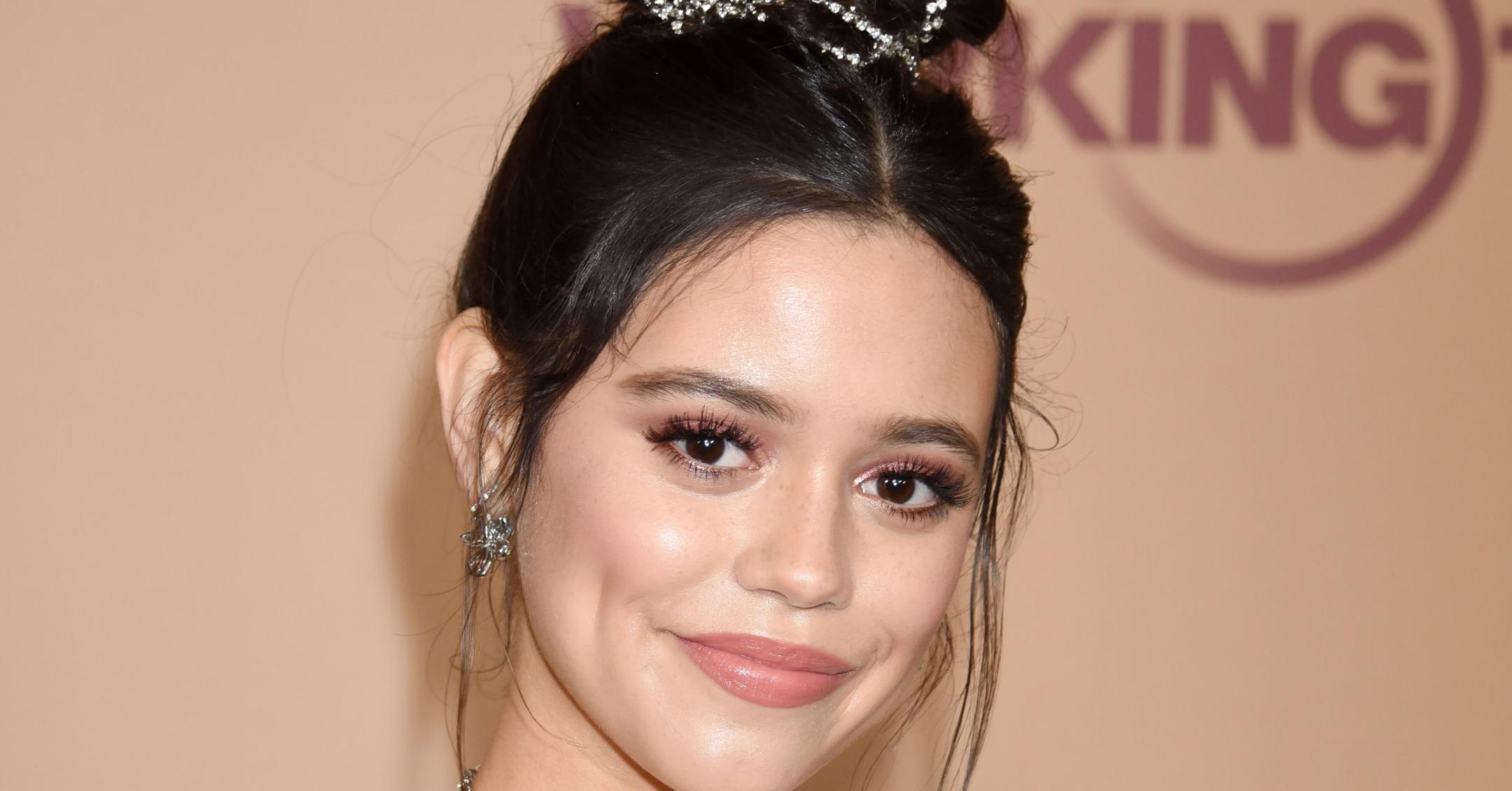 Jenna Ortega Stuns In Gothic Bridal Gown With Thigh High Slit 